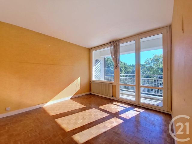 Appartement F2 &agrave; vendre - 2 pi&egrave;ces - 43,78 m2 - Vaux Le Penil - 77 - ILE-DE-FRANCE