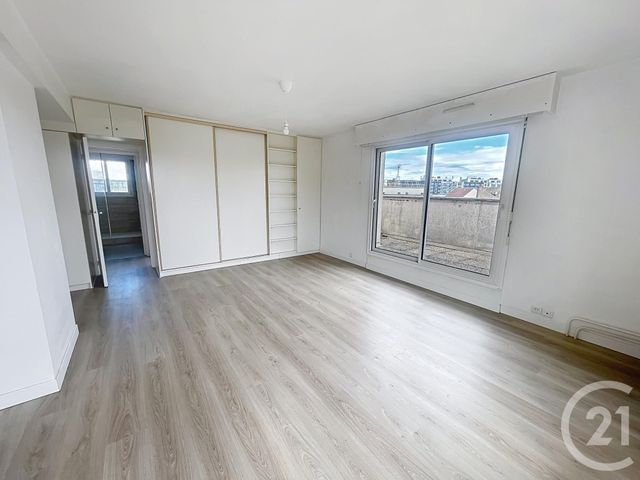 Appartement F2 &agrave; vendre - 3 pi&egrave;ces - 63 m2 - Melun - 77 - ILE-DE-FRANCE
