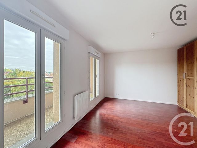 Appartement F3 &agrave; louer - 3 pi&egrave;ces - 63,20 m2 - Melun - 77 - ILE-DE-FRANCE