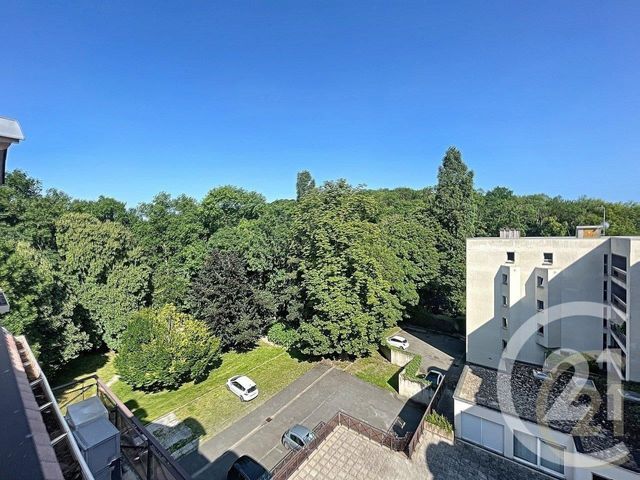 Appartement F1 &agrave; louer - 1 pi&egrave;ce - 30,60 m2 - Melun - 77 - ILE-DE-FRANCE