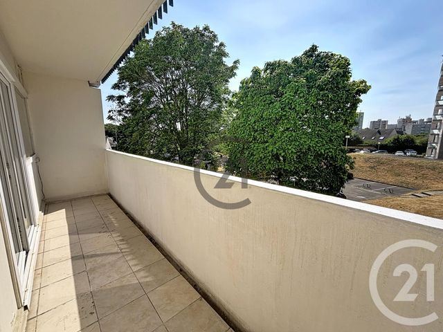 Appartement F4 &agrave; louer - 4 pi&egrave;ces - 76 m2 - Le Mee Sur Seine - 77 - ILE-DE-FRANCE