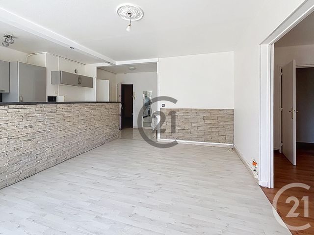 Appartement F4 &agrave; louer - 4 pi&egrave;ces - 76 m2 - Le Mee Sur Seine - 77 - ILE-DE-FRANCE