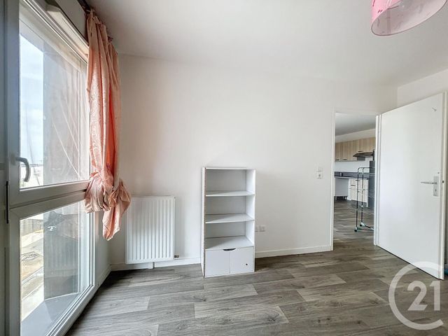 Appartement F3 &agrave; louer - 3 pi&egrave;ces - 55,30 m2 - Melun - 77 - ILE-DE-FRANCE