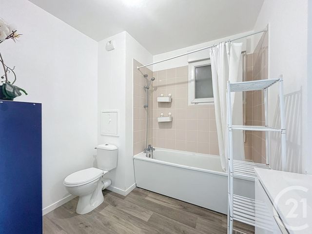 Appartement F3 &agrave; louer - 3 pi&egrave;ces - 55,30 m2 - Melun - 77 - ILE-DE-FRANCE