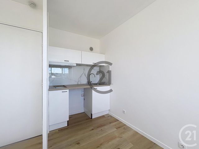 Appartement F1 &agrave; louer - 1 pi&egrave;ce - 30,02 m2 - Melun - 77 - ILE-DE-FRANCE