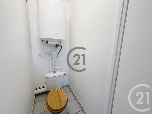 Appartement F2 &agrave; louer - 2 pi&egrave;ces - 41,71 m2 - Melun - 77 - ILE-DE-FRANCE