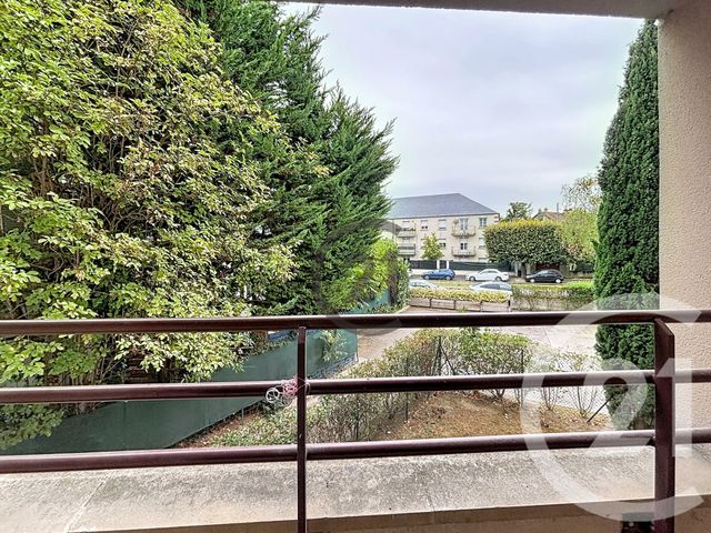 Appartement F2 &agrave; louer - 2 pi&egrave;ces - 41,71 m2 - Melun - 77 - ILE-DE-FRANCE