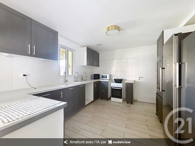 Maison &agrave; louer - 5 pi&egrave;ces - 115,77 m2 - Maincy - 77 - ILE-DE-FRANCE