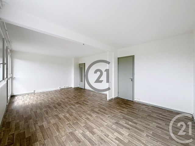 Appartement &agrave; louer - 5 pi&egrave;ces - 81,09 m2 - Avon - 77 - ILE-DE-FRANCE