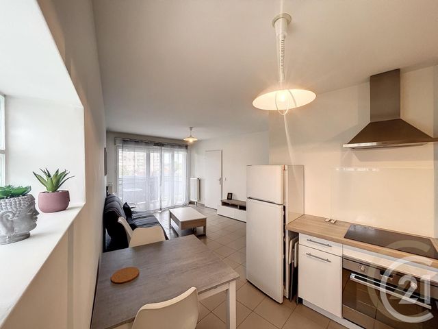 Appartement F2 &agrave; louer - 2 pi&egrave;ces - 43,40 m2 - Le Mee Sur Seine - 77 - ILE-DE-FRANCE