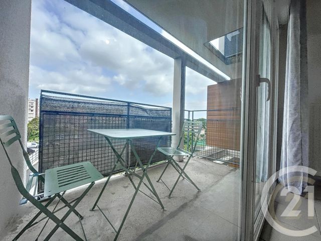 Appartement F2 &agrave; louer - 2 pi&egrave;ces - 43,40 m2 - Le Mee Sur Seine - 77 - ILE-DE-FRANCE