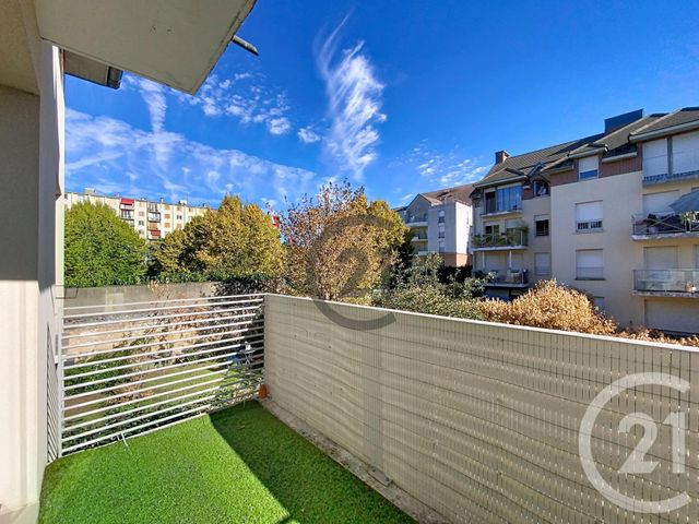 Appartement F2 &agrave; louer - 2 pi&egrave;ces - 46,59 m2 - Melun - 77 - ILE-DE-FRANCE