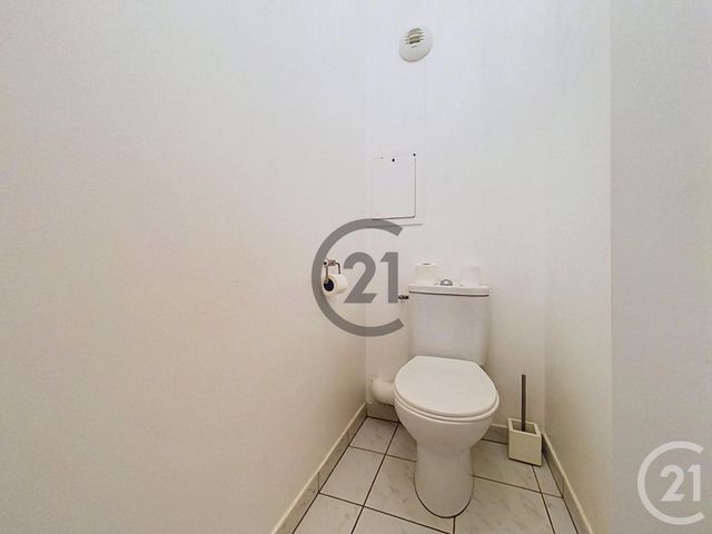 Appartement F2 &agrave; louer - 2 pi&egrave;ces - 46,59 m2 - Melun - 77 - ILE-DE-FRANCE