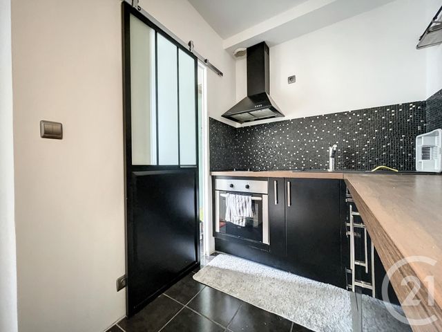 Appartement F2 &agrave; louer - 2 pi&egrave;ces - 33,70 m2 - Melun - 77 - ILE-DE-FRANCE
