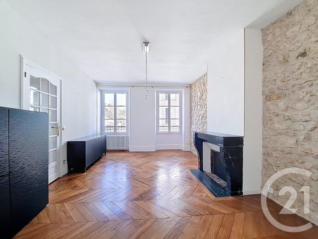 Maison &agrave; vendre - 10 pi&egrave;ces - 221,40 m2 - Melun - 77 - ILE-DE-FRANCE