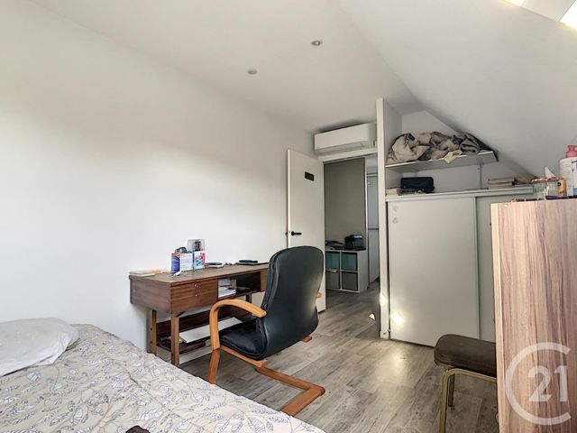 Maison &agrave; louer - 4 pi&egrave;ces - 81,30 m2 - Rubelles - 77 - ILE-DE-FRANCE
