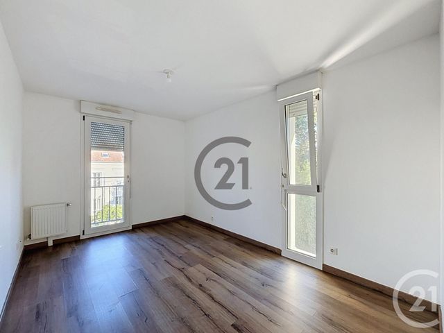 Appartement F3 &agrave; louer - 3 pi&egrave;ces - 62,80 m2 - Dammarie Les Lys - 77 - ILE-DE-FRANCE