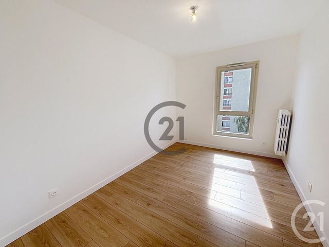 Appartement F4 &agrave; louer - 4 pi&egrave;ces - 96,88 m2 - Le Mee Sur Seine - 77 - ILE-DE-FRANCE