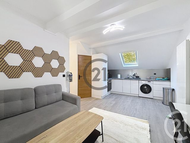 Appartement F1 &agrave; louer - 1 pi&egrave;ce - 25 m2 - Melun - 77 - ILE-DE-FRANCE