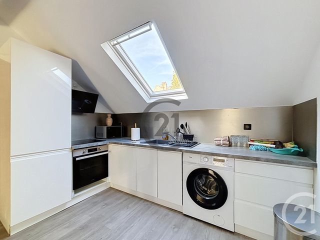 Appartement F1 &agrave; louer - 1 pi&egrave;ce - 25 m2 - Melun - 77 - ILE-DE-FRANCE