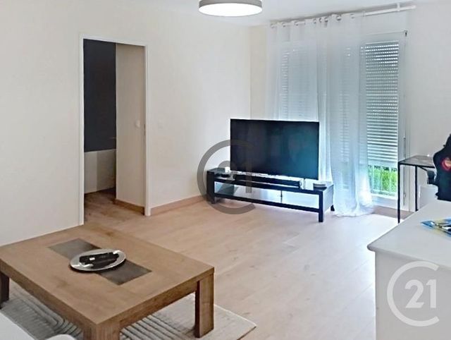 Appartement F2 &agrave; louer - 2 pi&egrave;ces - 42,33 m2 - Melun - 77 - ILE-DE-FRANCE