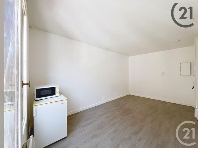 Appartement F1 &agrave; louer - 1 pi&egrave;ce - 18,63 m2 - Melun - 77 - ILE-DE-FRANCE