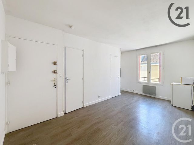 Appartement F1 &agrave; louer - 1 pi&egrave;ce - 18,63 m2 - Melun - 77 - ILE-DE-FRANCE