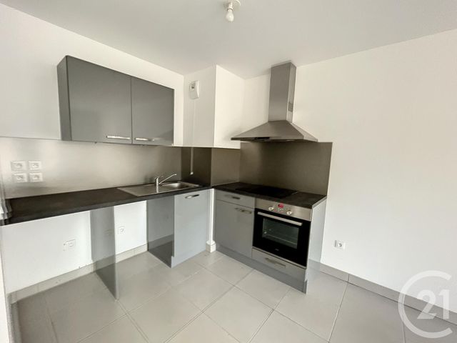 Appartement F2 &agrave; louer - 2 pi&egrave;ces - 45,10 m2 - Melun - 77 - ILE-DE-FRANCE