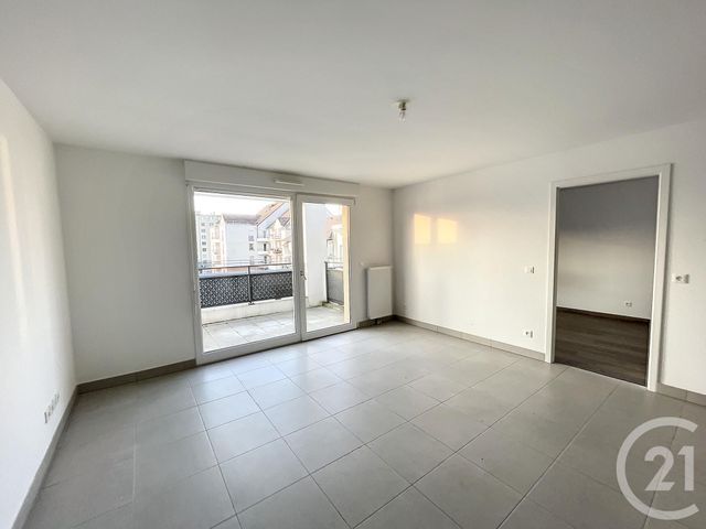 Appartement F2 &agrave; louer - 2 pi&egrave;ces - 45,10 m2 - Melun - 77 - ILE-DE-FRANCE