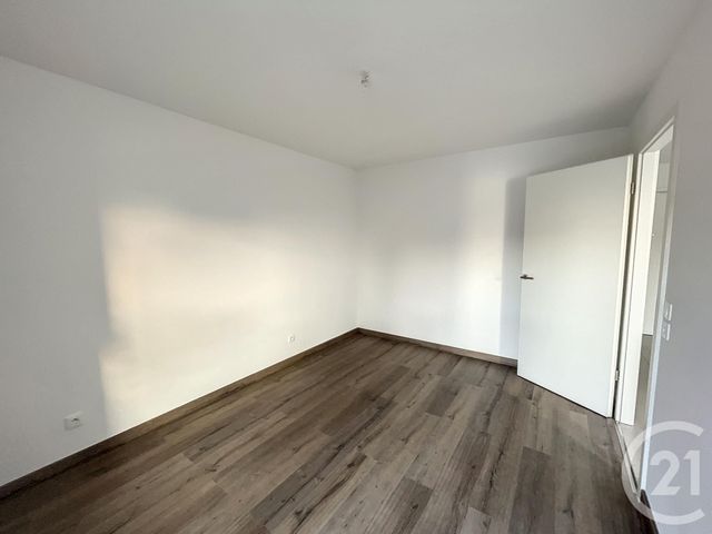 Appartement F2 &agrave; louer - 2 pi&egrave;ces - 45,10 m2 - Melun - 77 - ILE-DE-FRANCE