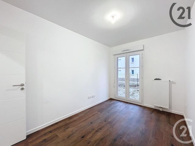 Appartement F3 &agrave; louer - 3 pi&egrave;ces - 58,96 m2 - Dammarie Les Lys - 77 - ILE-DE-FRANCE