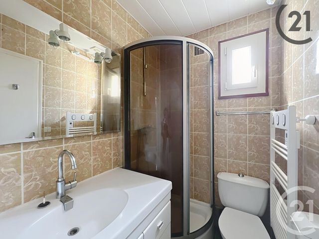 Appartement F2 &agrave; louer - 2 pi&egrave;ces - 31,10 m2 - Livry Sur Seine - 77 - ILE-DE-FRANCE