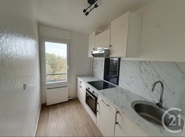Appartement &agrave; vendre - 2 pi&egrave;ces - 46,70 m2 - Le Mee Sur Seine - 77 - ILE-DE-FRANCE