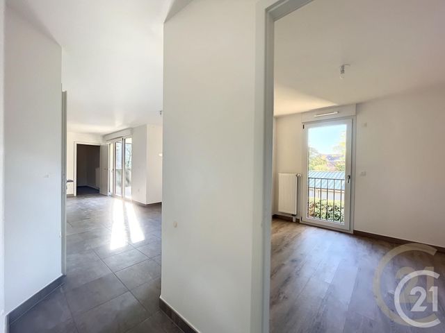 Appartement F3 &agrave; louer - 3 pi&egrave;ces - 61,35 m2 - Dammarie Les Lys - 77 - ILE-DE-FRANCE