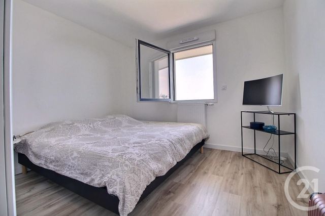 Appartement T2 &agrave; vendre - 2 pi&egrave;ces - 45,82 m2 - Evian Les Bains - 74 - RHONE-ALPES