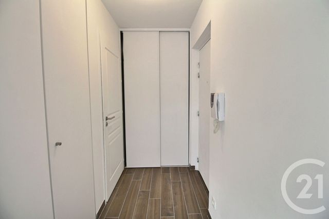 Appartement Studio &agrave; louer - 1 pi&egrave;ce - 22,14 m2 - Evian Les Bains - 74 - RHONE-ALPES