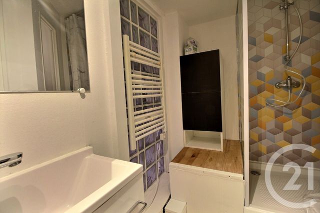 Appartement F2 à louer - 2 pièces - 59,65 m2 - Meillerie - 74 - RHONE-ALPES