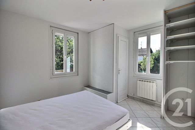 Appartement T4 &agrave; louer - 4 pi&egrave;ces - 110,24 m2 - Thonon Les Bains - 74 - RHONE-ALPES
