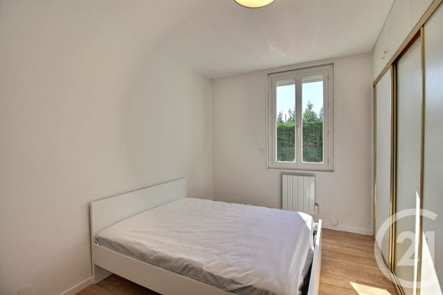 Appartement T4 &agrave; louer - 4 pi&egrave;ces - 110,24 m2 - Thonon Les Bains - 74 - RHONE-ALPES