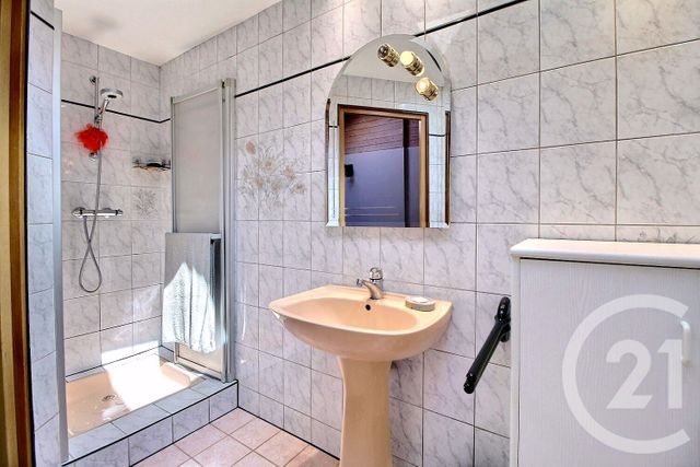 Appartement F5 &agrave; vendre - 7 pi&egrave;ces - 140 m2 - Evian Les Bains - 74 - RHONE-ALPES