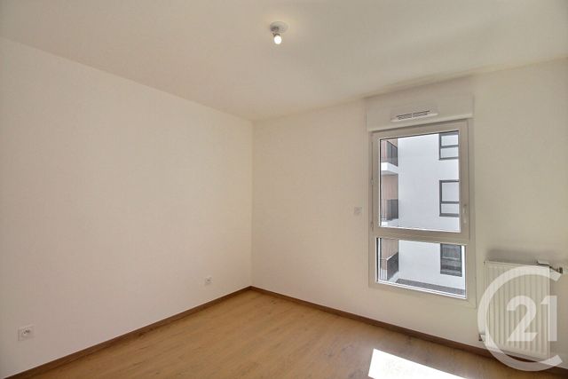 Appartement T3 &agrave; louer - 3 pi&egrave;ces - 73,46 m2 - Thonon Les Bains - 74 - RHONE-ALPES