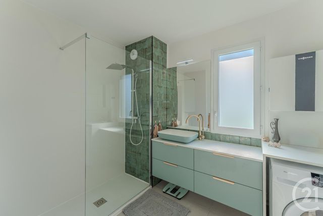 Appartement F3 &agrave; vendre - 3 pi&egrave;ces - 65,58 m2 - Evian Les Bains - 74 - RHONE-ALPES