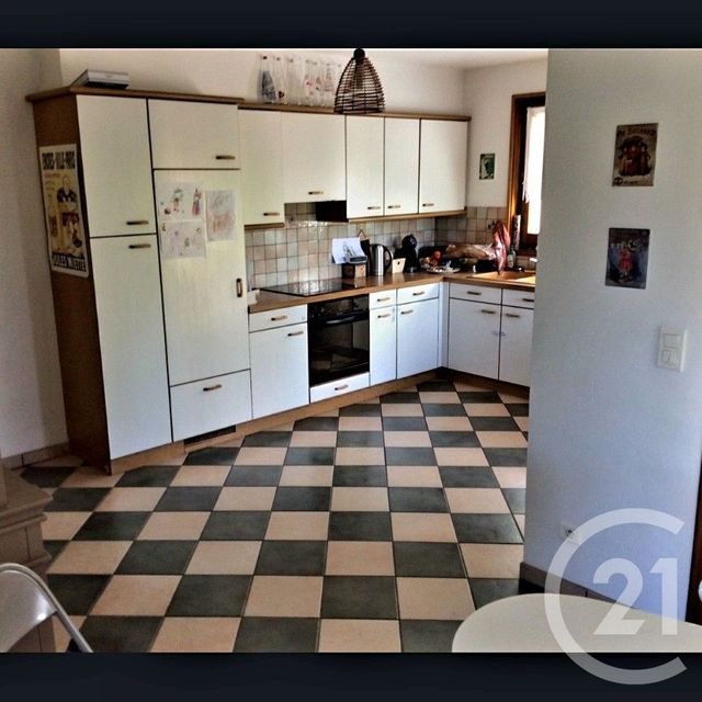 Maison &agrave; louer - 5 pi&egrave;ces - 145,16 m2 - Publier - 74 - RHONE-ALPES