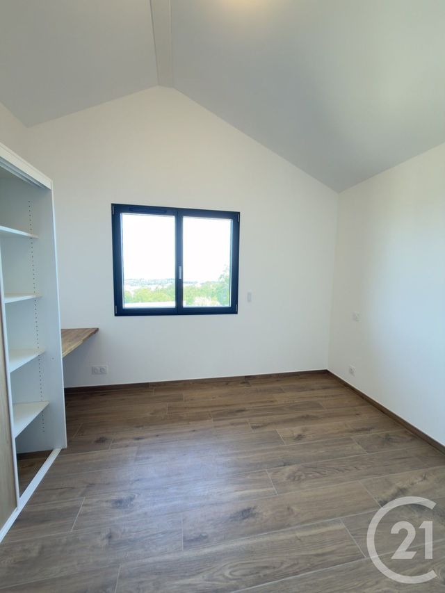 Maison &agrave; louer - 5 pi&egrave;ces - 137,50 m2 - Publier - 74 - RHONE-ALPES