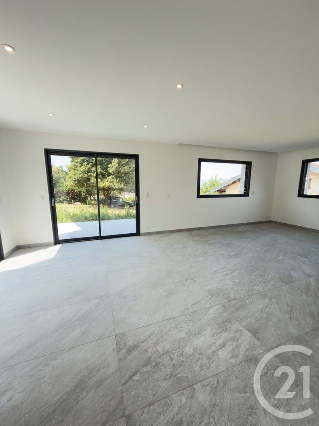 Maison &agrave; louer - 5 pi&egrave;ces - 137,50 m2 - Publier - 74 - RHONE-ALPES