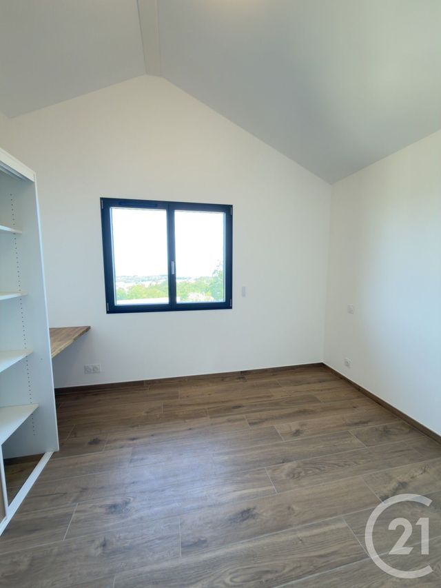 Maison &agrave; louer - 5 pi&egrave;ces - 137,50 m2 - Publier - 74 - RHONE-ALPES