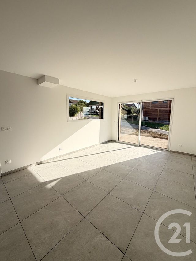 Maison &agrave; louer - 5 pi&egrave;ces - 106,74 m2 - Publier - 74 - RHONE-ALPES