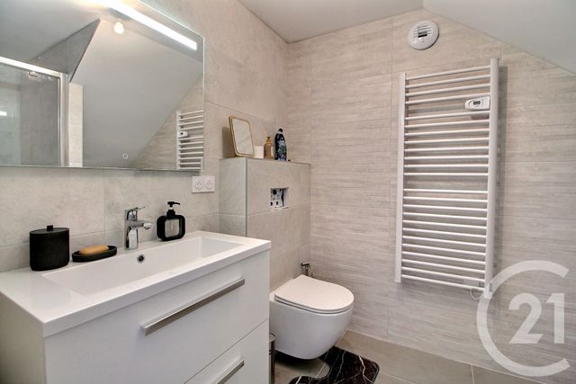Maison &agrave; louer - 4 pi&egrave;ces - 79,40 m2 - Publier - 74 - RHONE-ALPES