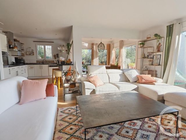 Maison à vendre - 4 pièces - 120 m2 - Valbonne - 06 - PROVENCE-ALPES-COTE-D-AZUR