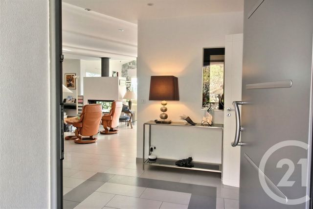 Maison &agrave; vendre - 7 pi&egrave;ces - 203,65 m2 - Valbonne - 06 - PROVENCE-ALPES-COTE-D-AZUR